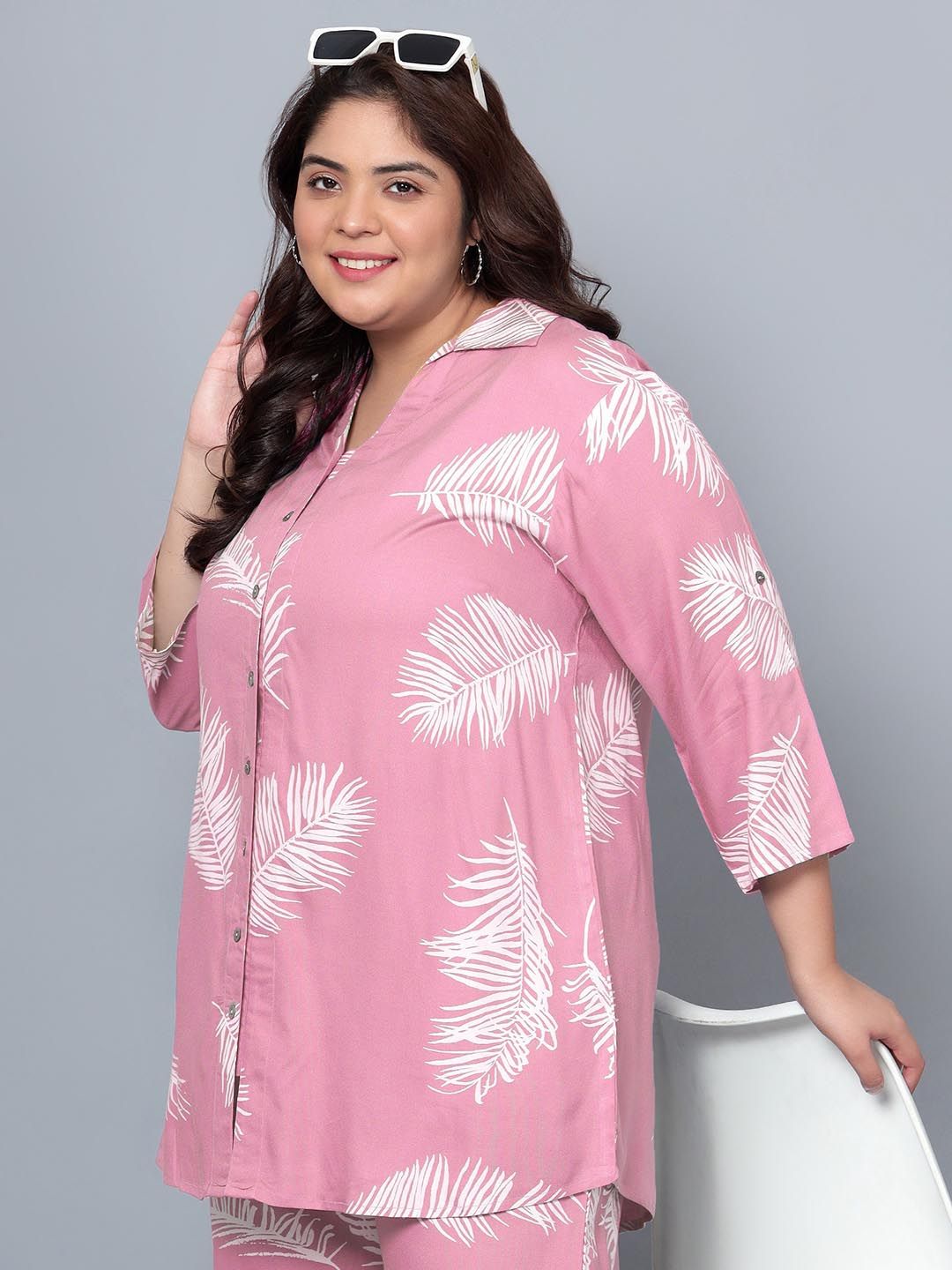 Pink Leaf Print Plus Size Co-Ord Set — view 7