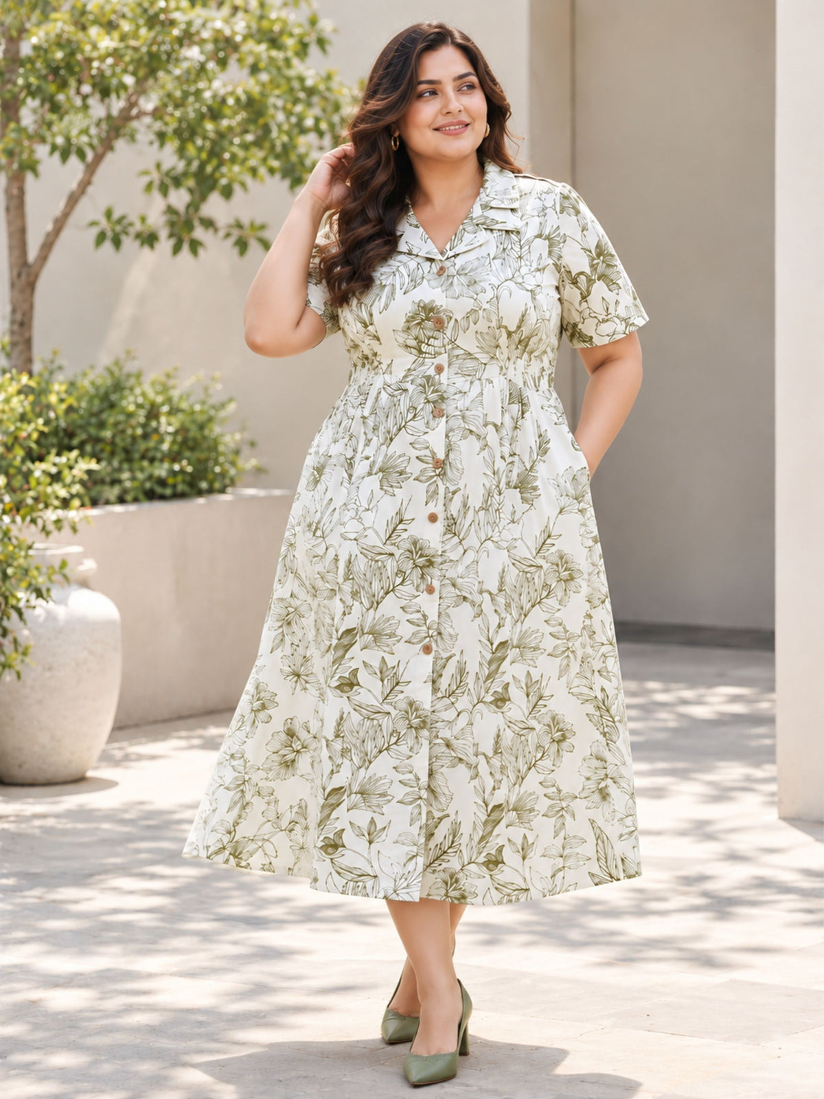 Green Stencil Print Midi Sleeve Dress