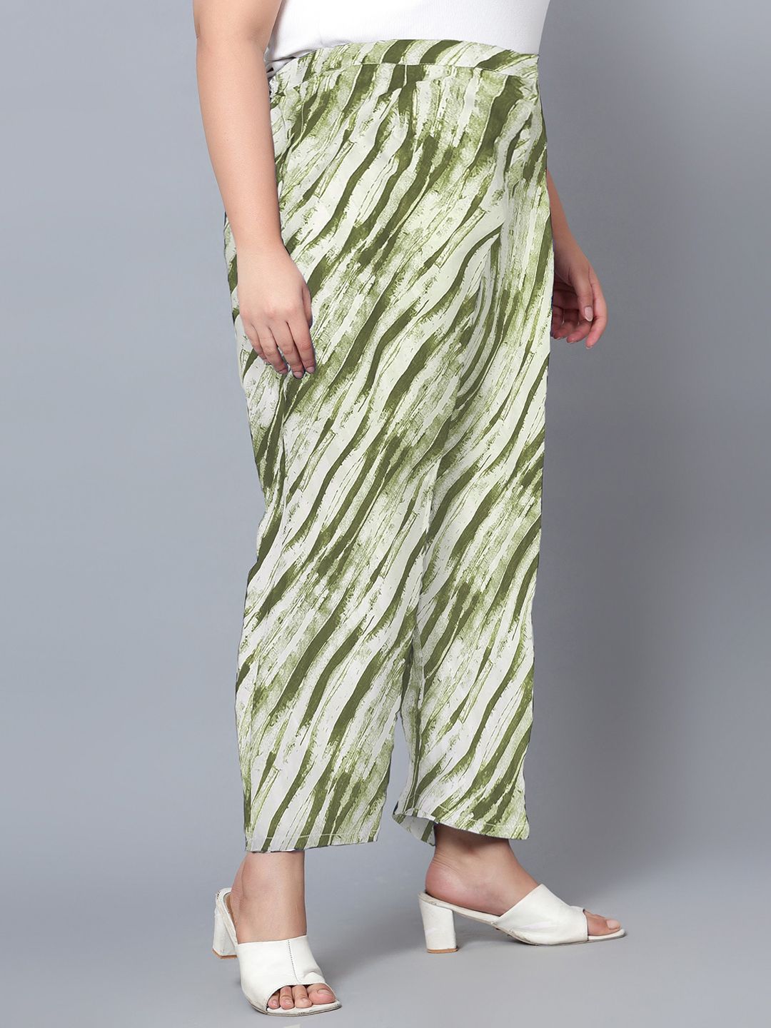 Green Leheriya Print Plus Size Trousers — view 2