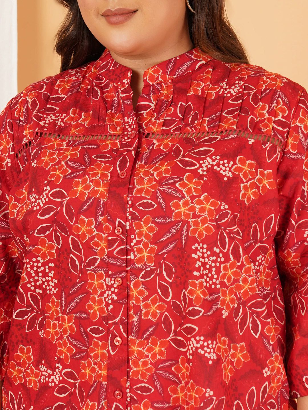 Red Floral Print Plus Size Lace Shirt — view 2