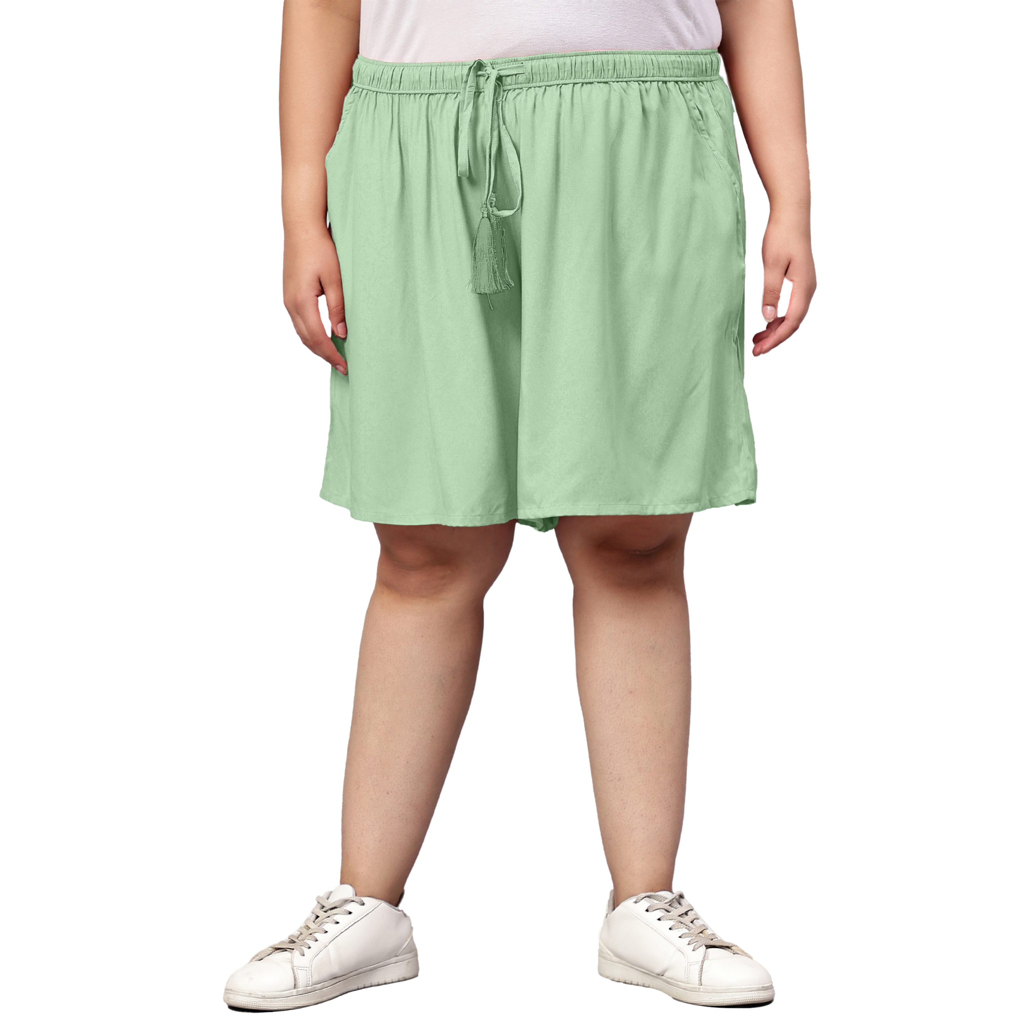 Green Solid Plus Size Flared Shorts
