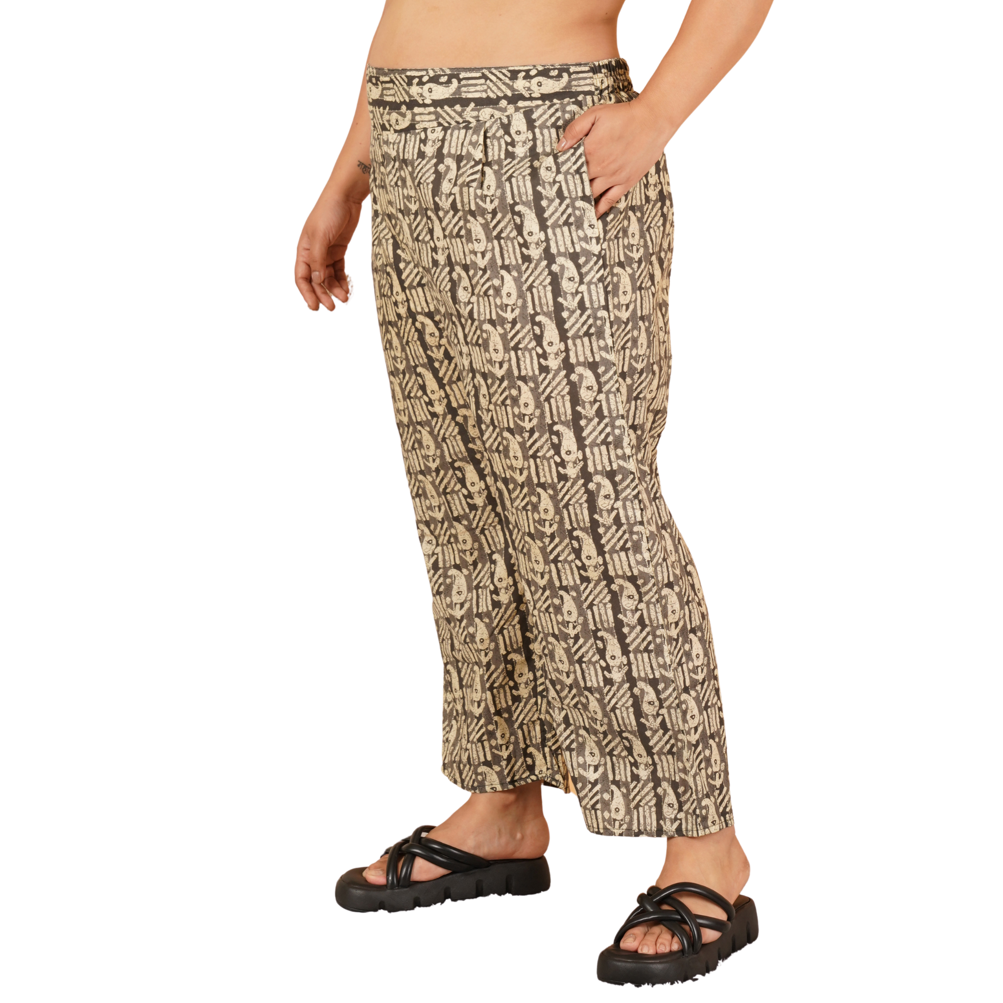 Black Paisley Print Plus Size Trouser