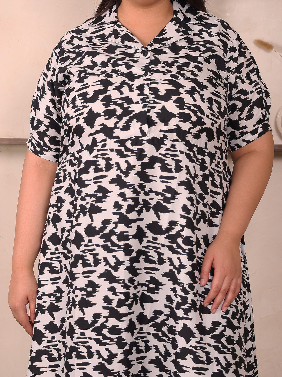 Black and White Plus Size Dress