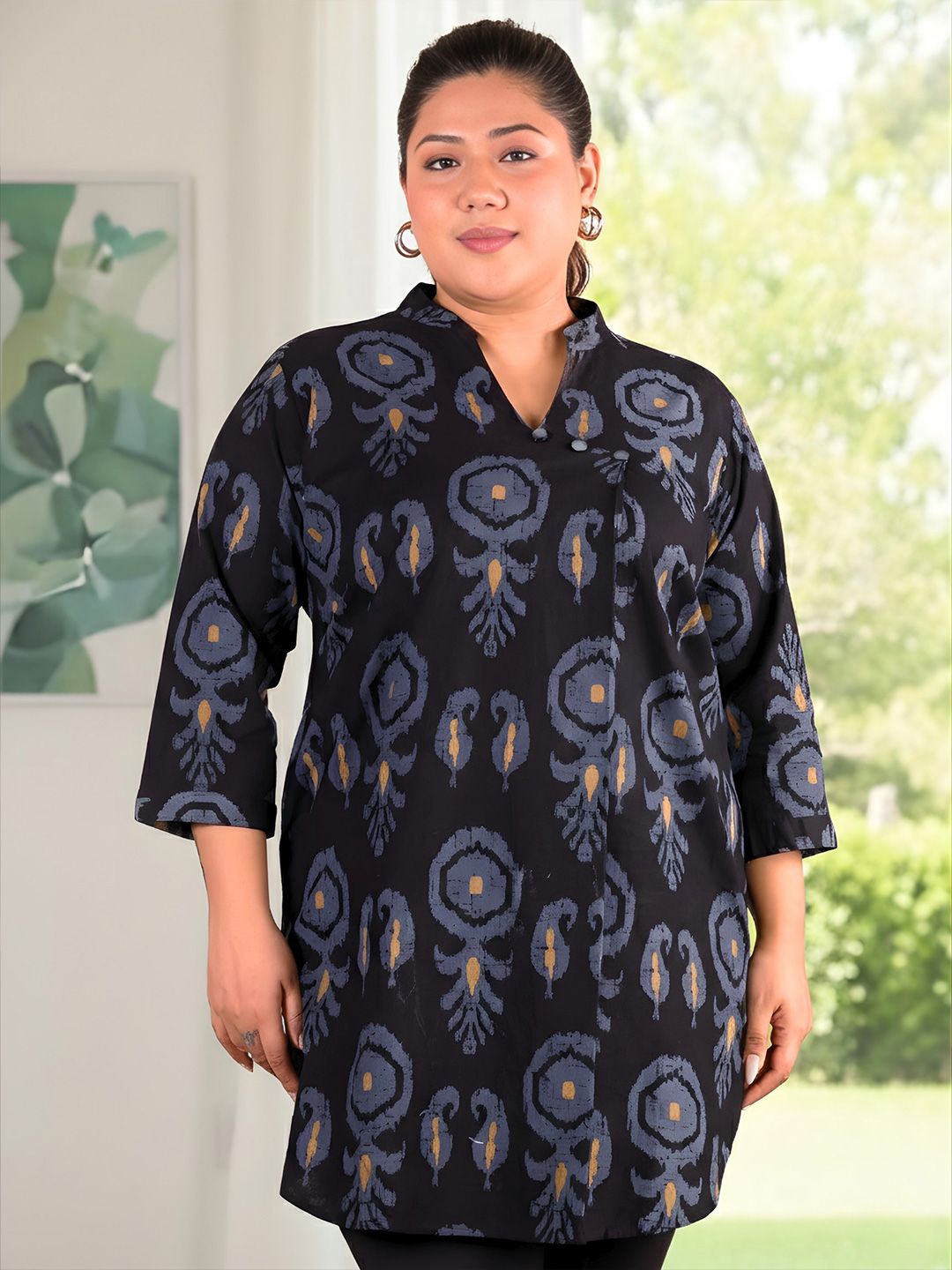 Black Cotton Print Plus Size Tunic — view 3