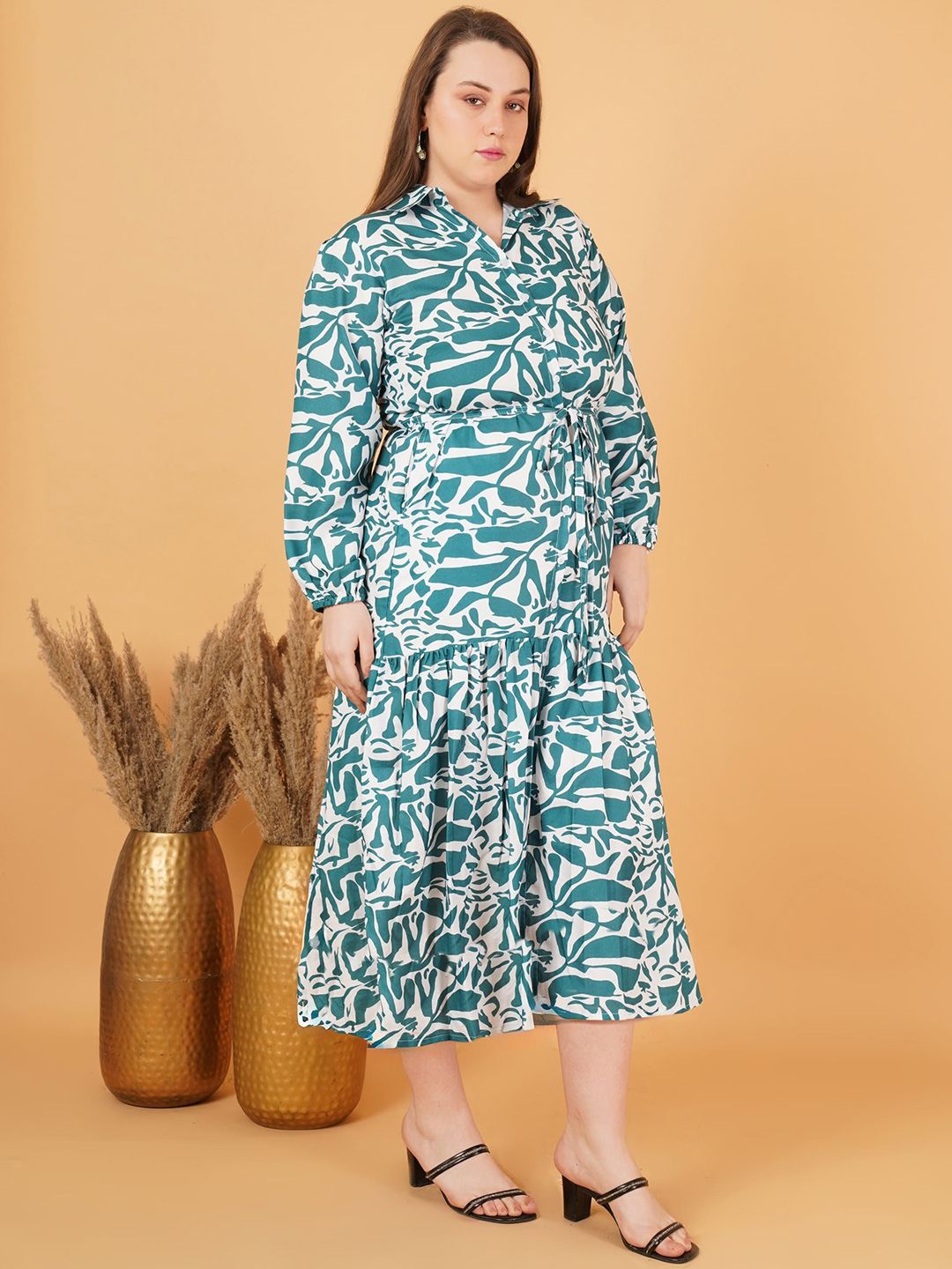 Green Abstract Print Maxi Dress — view 4