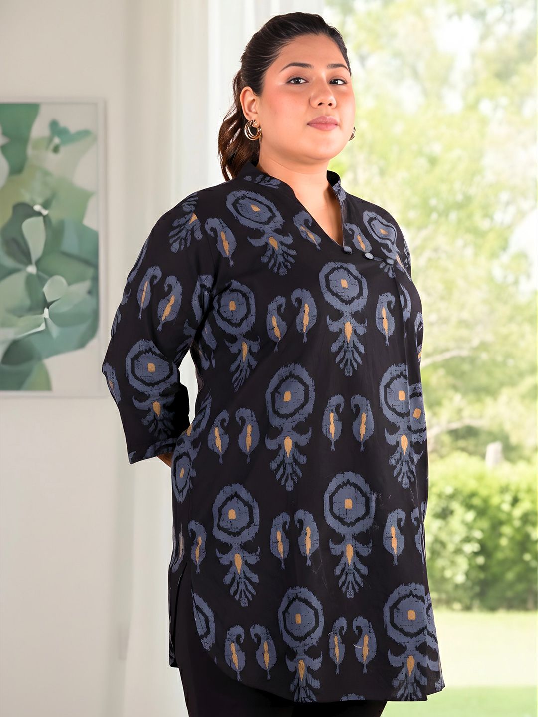 Black Cotton Print Plus Size Tunic — view 4