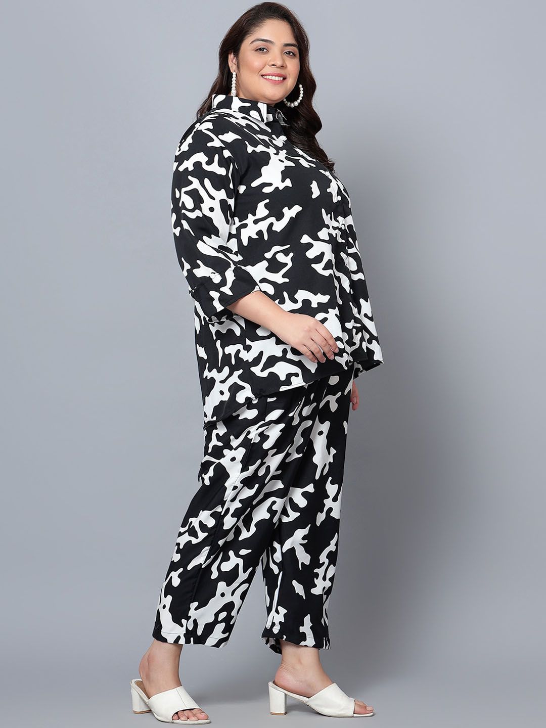 Black and White Abstract Print Plus Size Co-Ord Set — view 2