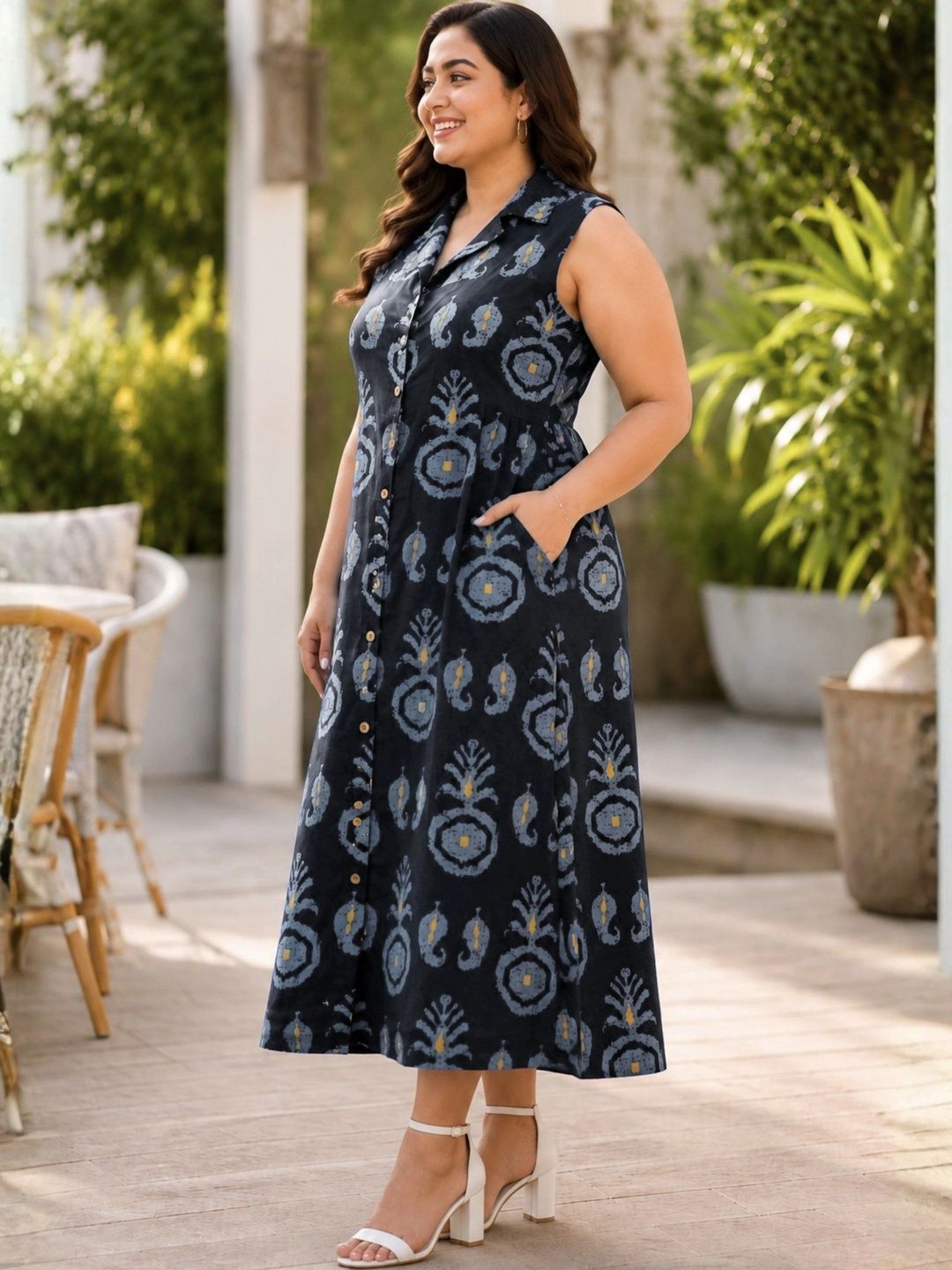 Black Motif Print Midi Dress — view 4