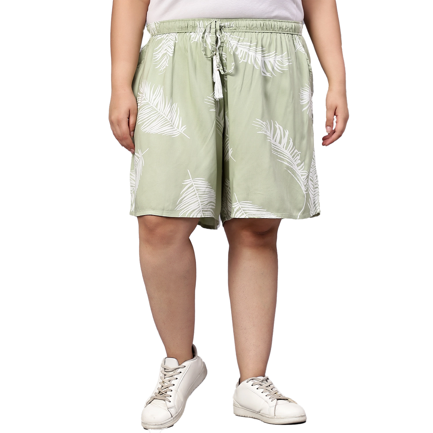 Green Leaf Plus Size Flared Shorts