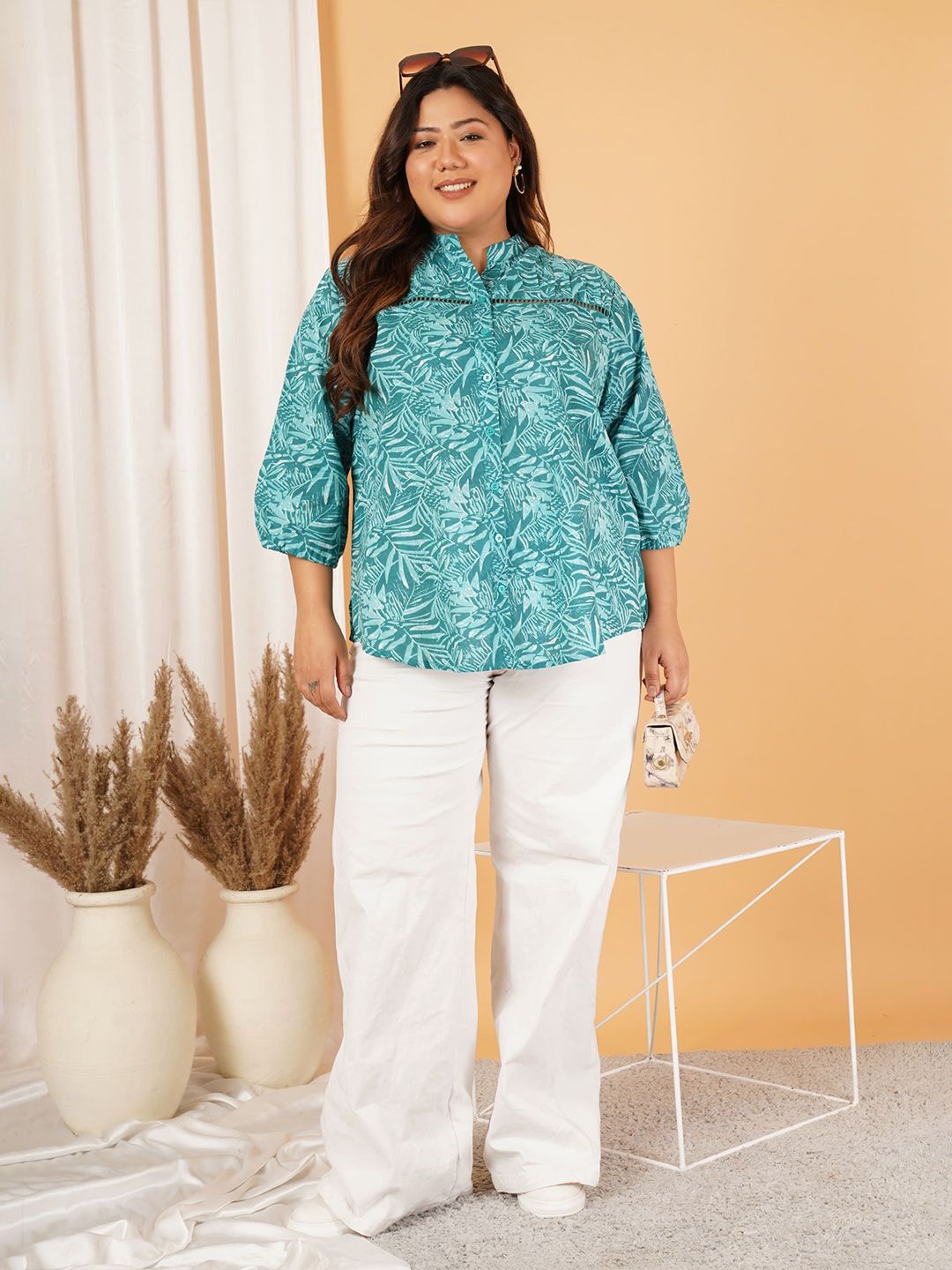 Green Leaf Print Plus Size Lace Shirt — view 6