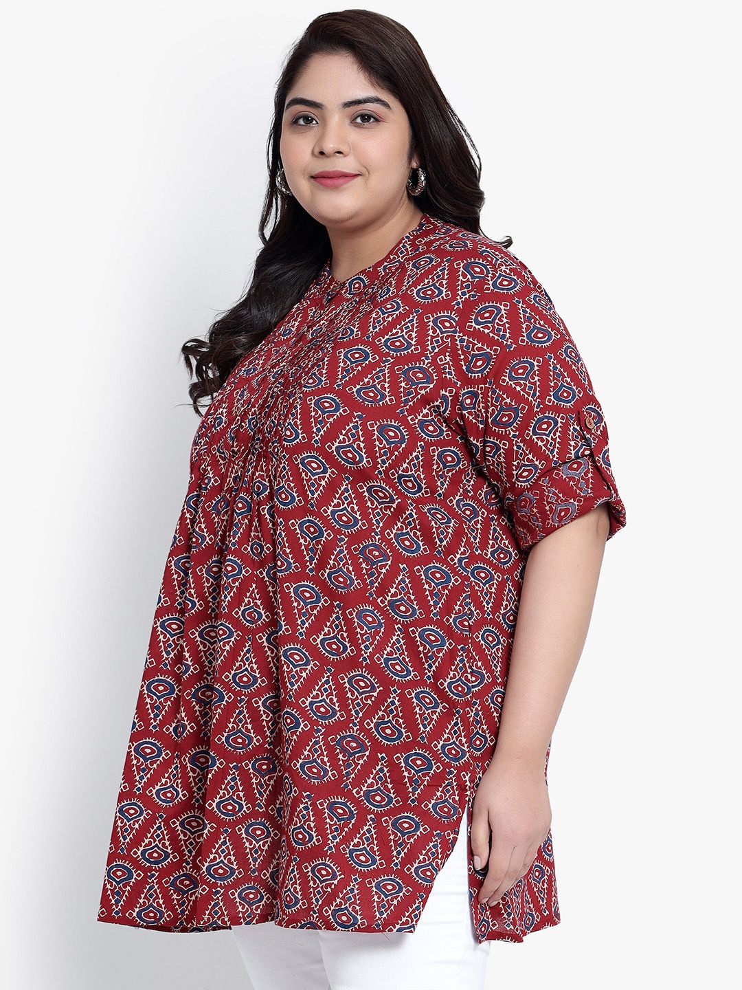Red Geometric Print Pleat Plus Size Tunic — view 4