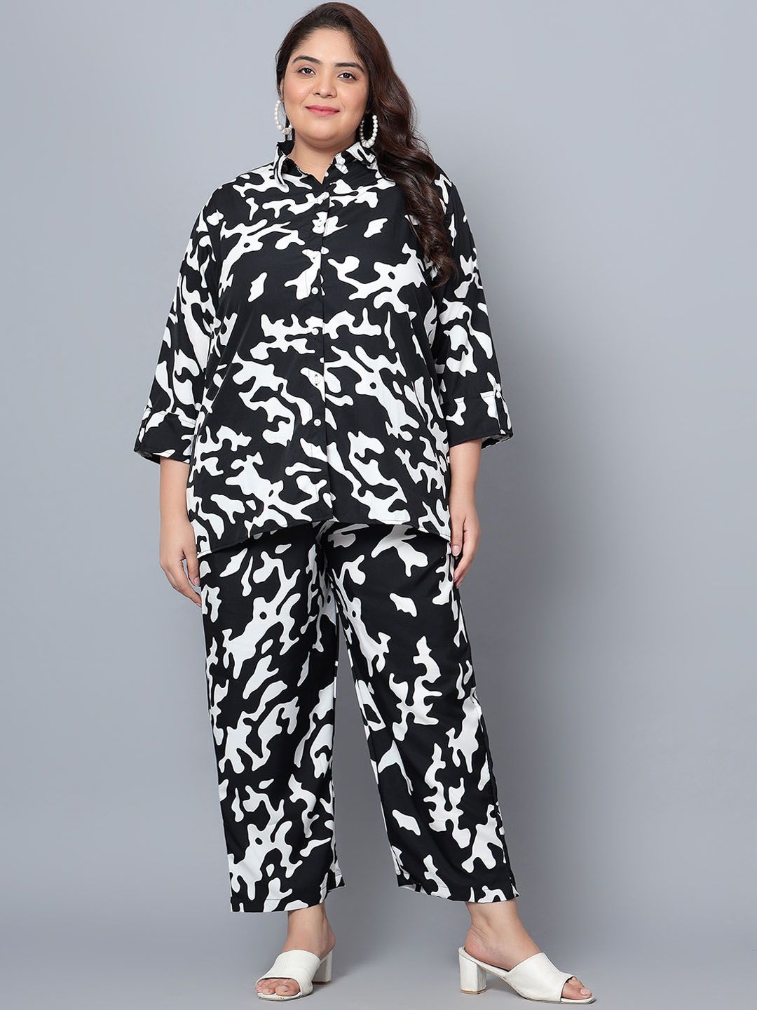 Black and White Abstract Print Plus Size Co-Ord Set — view 1