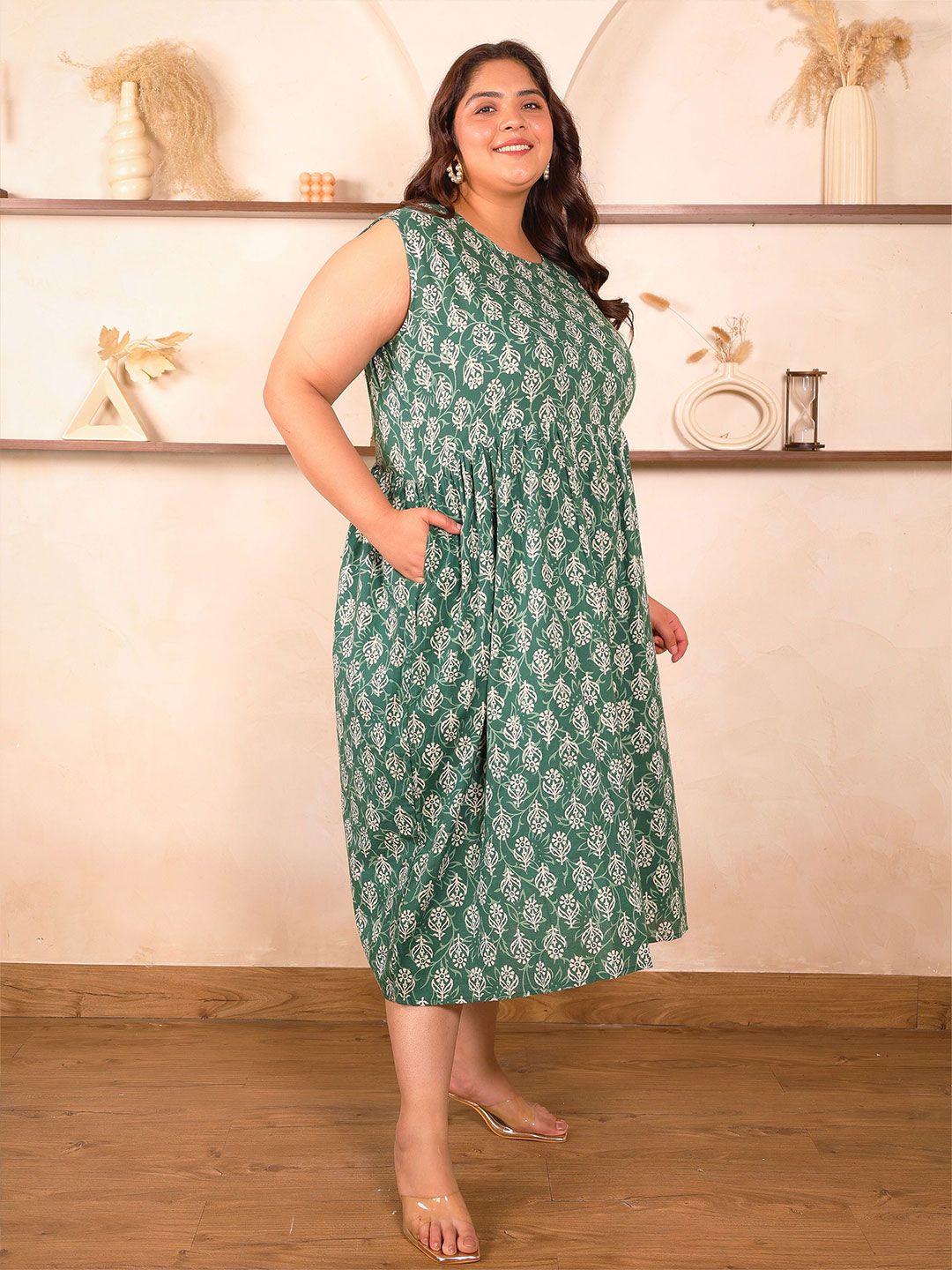 Green Geometric Print Cotton Plus Size Dress — view 3
