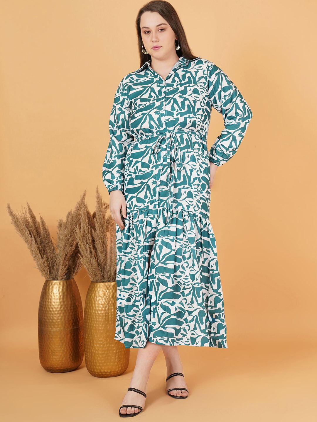 Green Abstract Print Maxi Dress — view 2