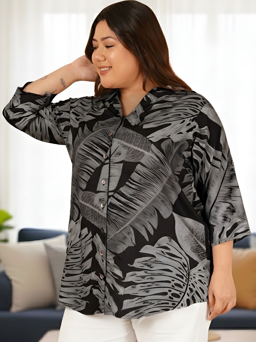 Black Leaf Print Plus Size Shirt — view 5