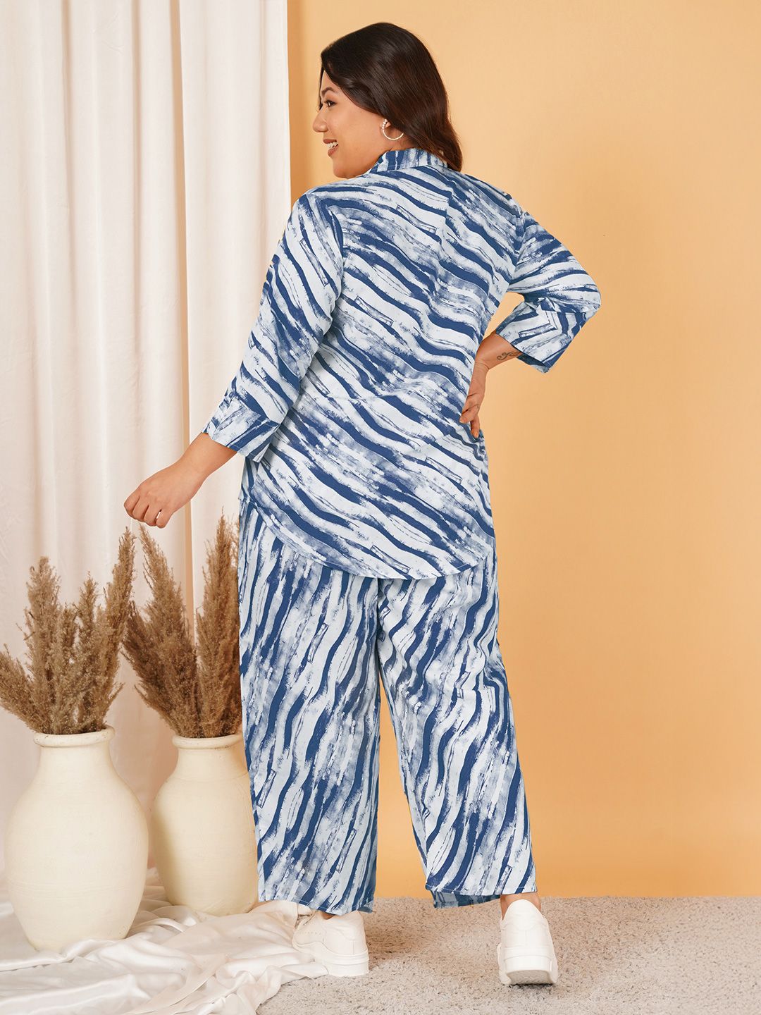 Blue Leheriya Print Plus Size Co-Ord Set — view 6