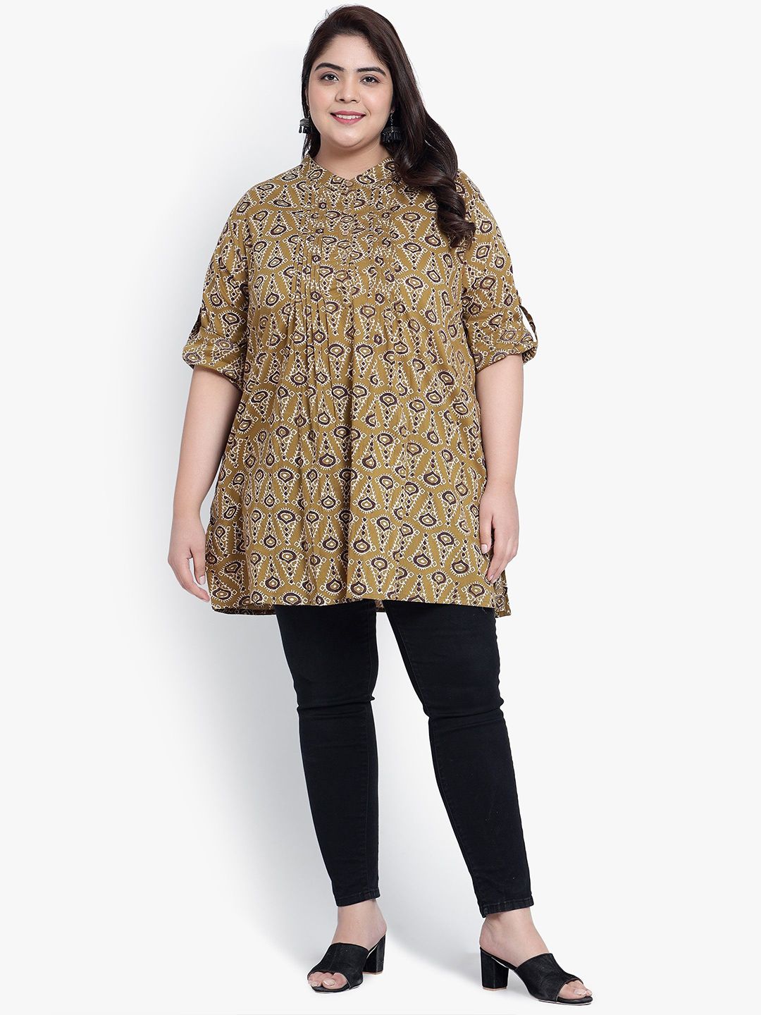 Mustard Geometric Print Pleat Plus Size Tunic — view 5