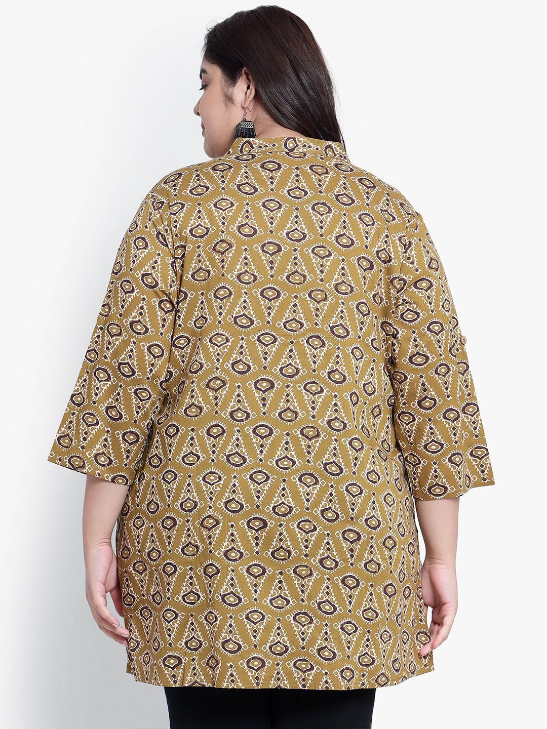 Mustard Geometric Print Pleat Plus Size Tunic — view 4