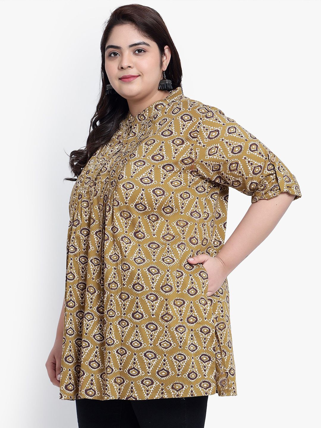 Mustard Geometric Print Pleat Plus Size Tunic — view 3