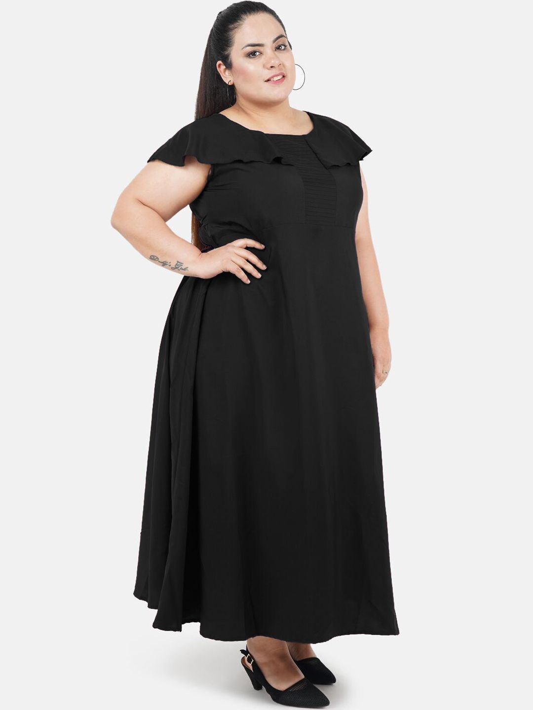 Black Solid Maxi Dress — view 3