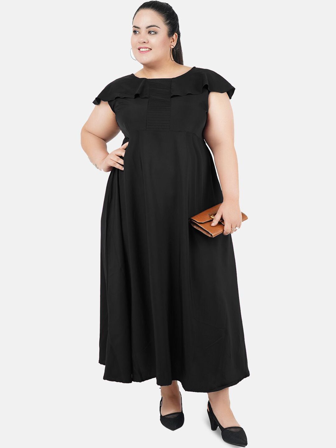 Black Solid Maxi Dress — view 6