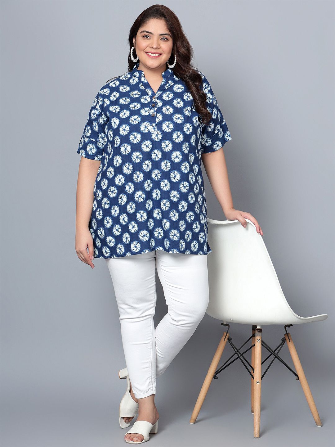 Blue Geometric Cotton Plus Size Tunic — view 7