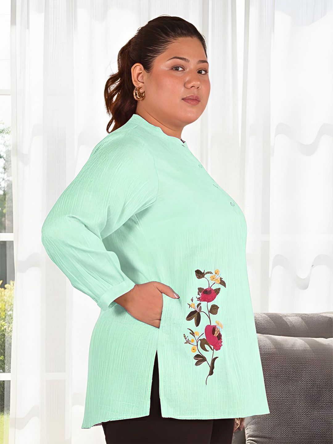 Green Floral Embroidered Plus Size Tunic — view 3