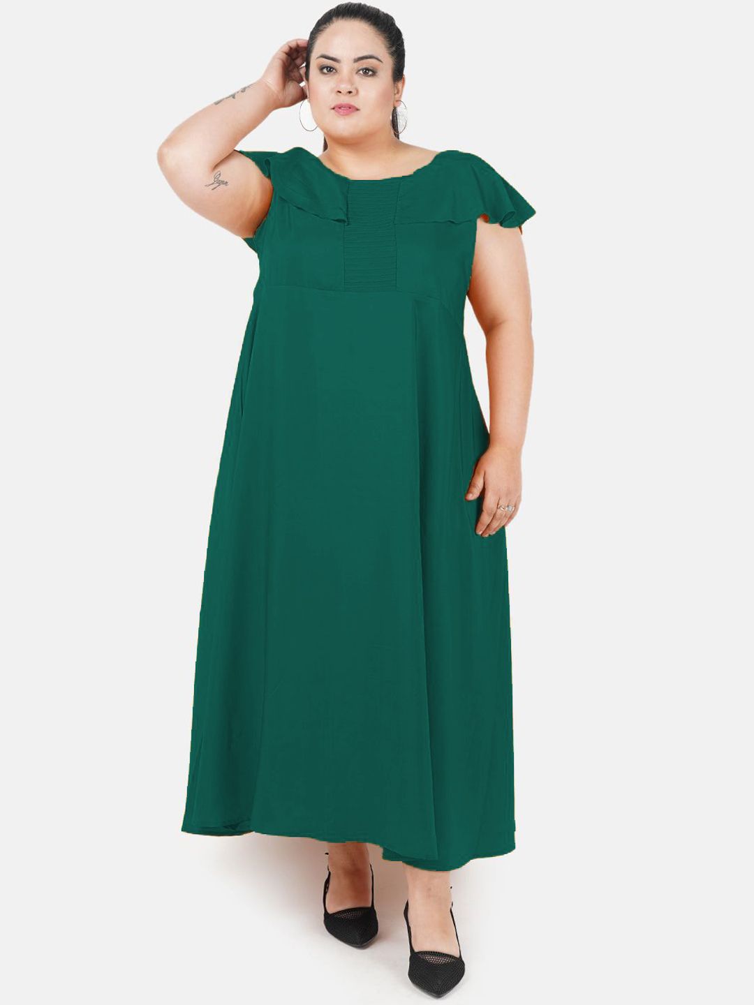 Green Solid Maxi Plus Size Dress — view 1