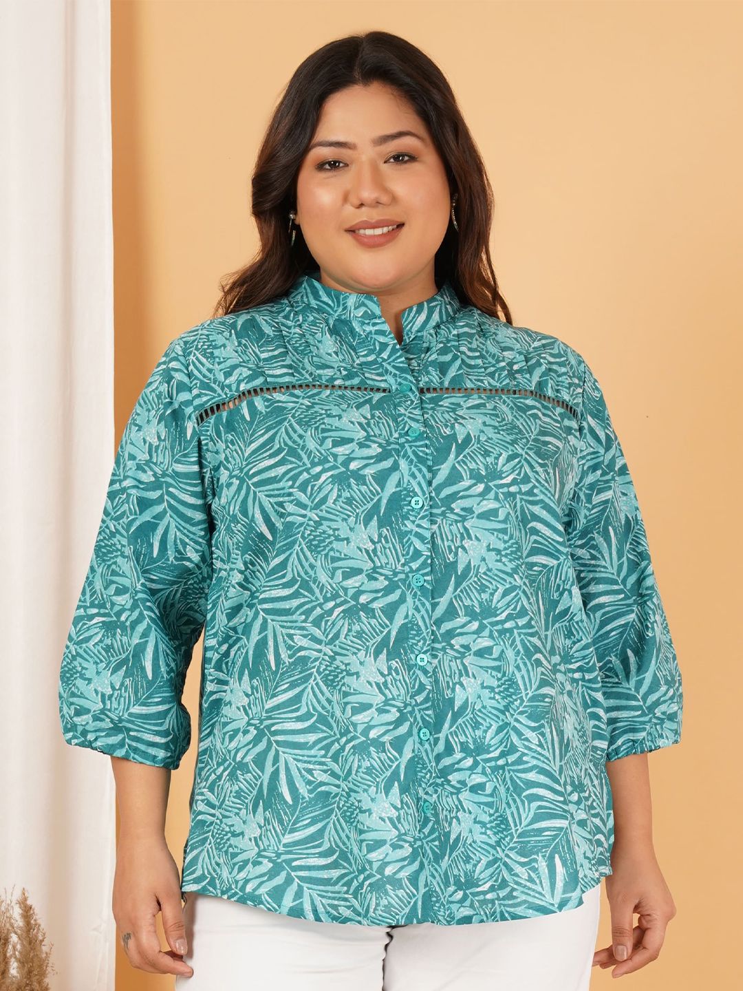 Green Leaf Print Plus Size Lace Shirt — view 1