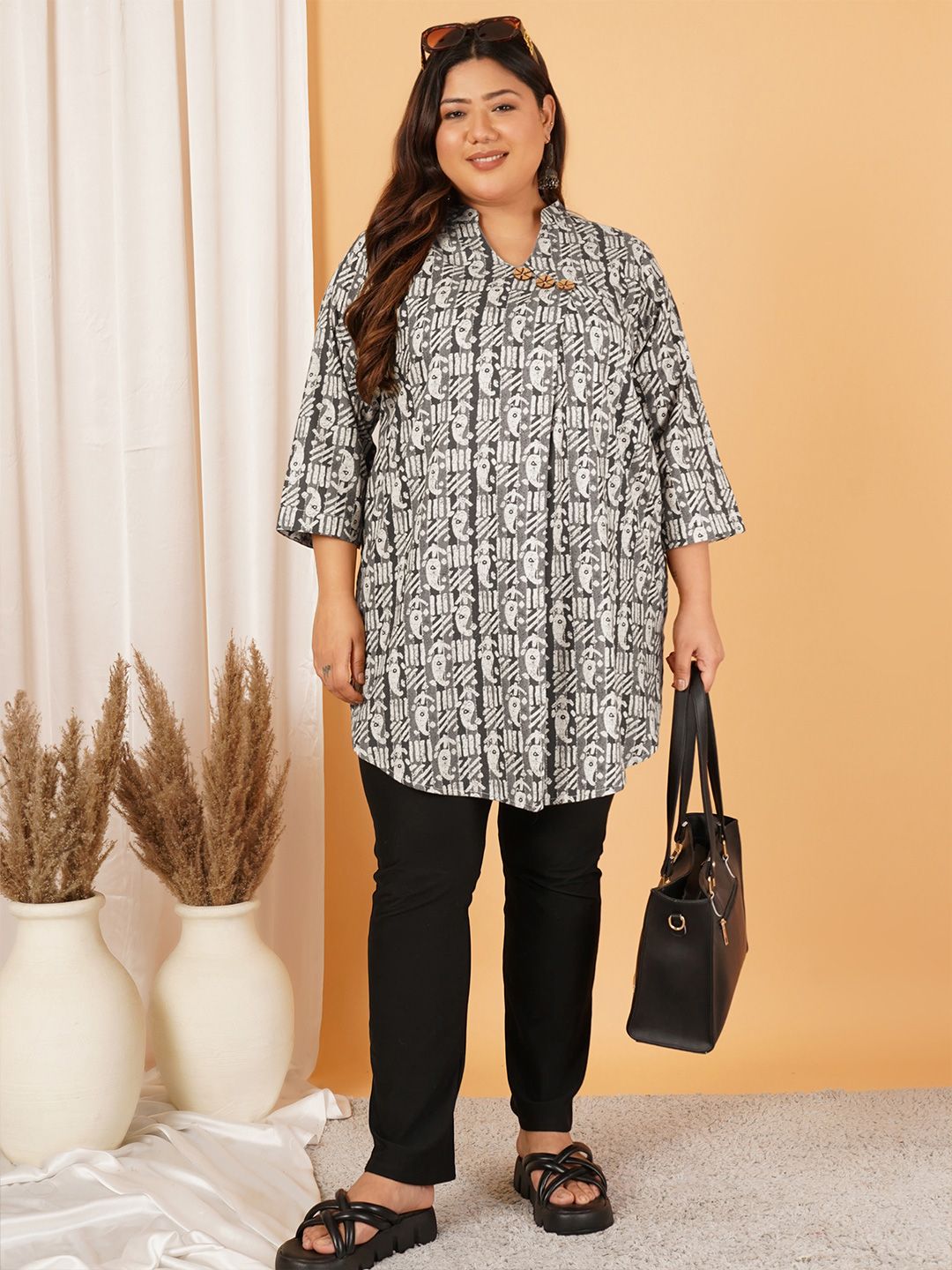 Black Paisley Print Long Tunic — view 6