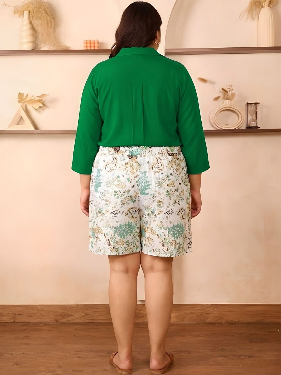 Green Solid Shirt and Floral Print Shorts Set — view 2