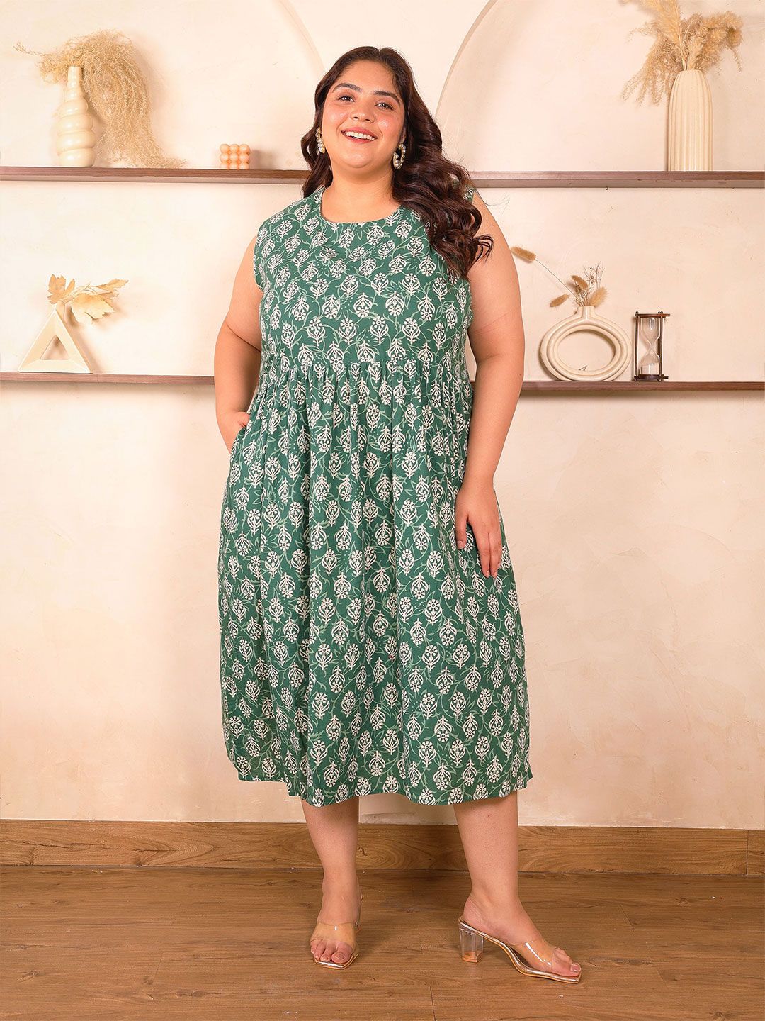 Green Geometric Print Cotton Plus Size Dress — view 4