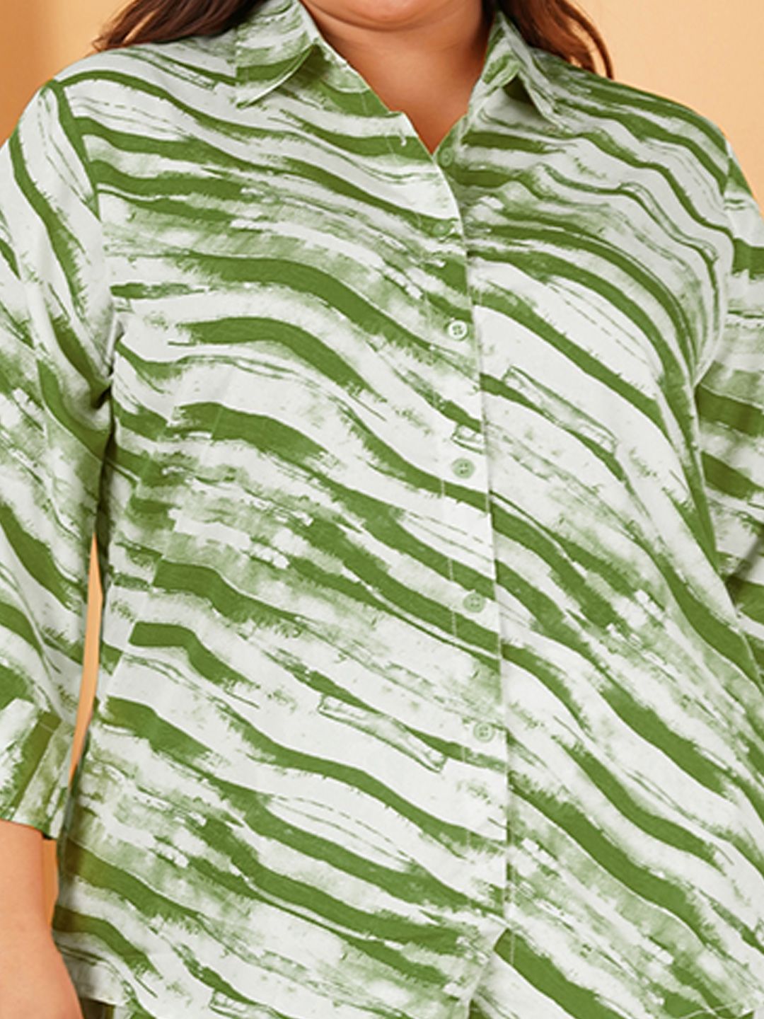 Green Leheriya Print Plus Size Co-Ord Set — view 2